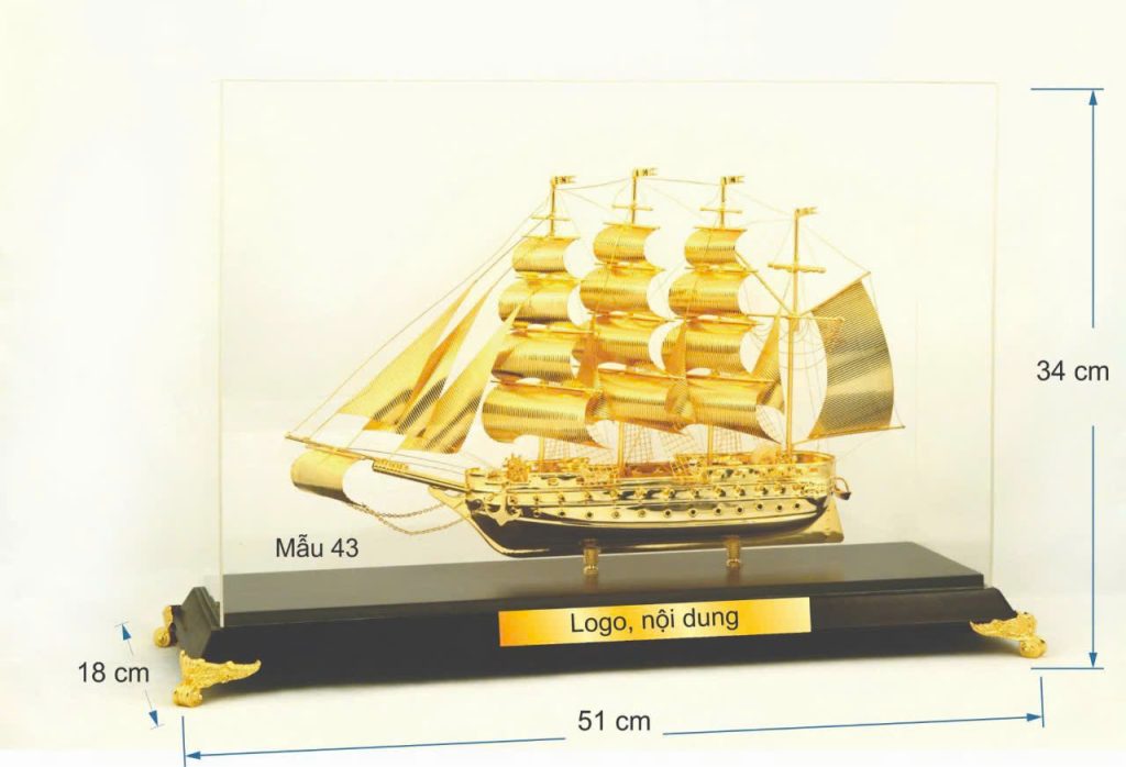 Biểu trưng thuyền thuận buồm xuôi gió size lớn - Tranh Mạ Vàng Tặng Đối Tác VIP