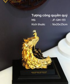 Tượng công quyền quý- Gold Việt