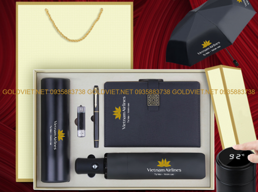 Set quà tặng đại hội - sổ, bút, bình, dù