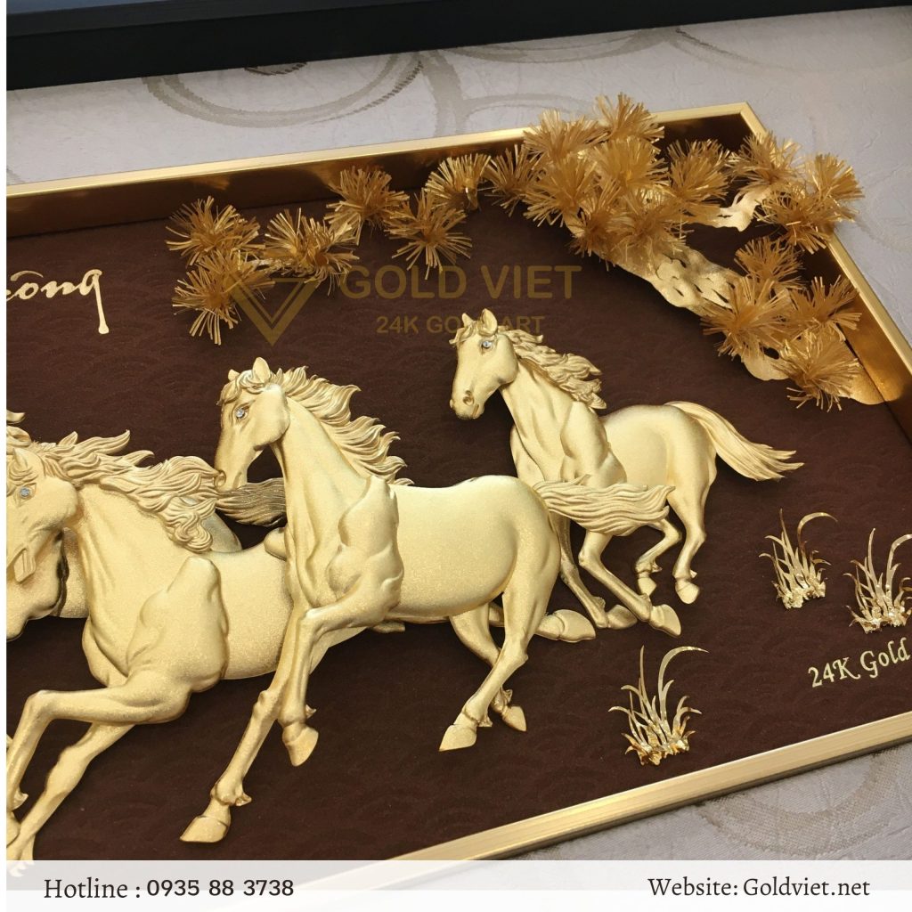 Tranh bát mã - quà Tết tặng đối tác 2026