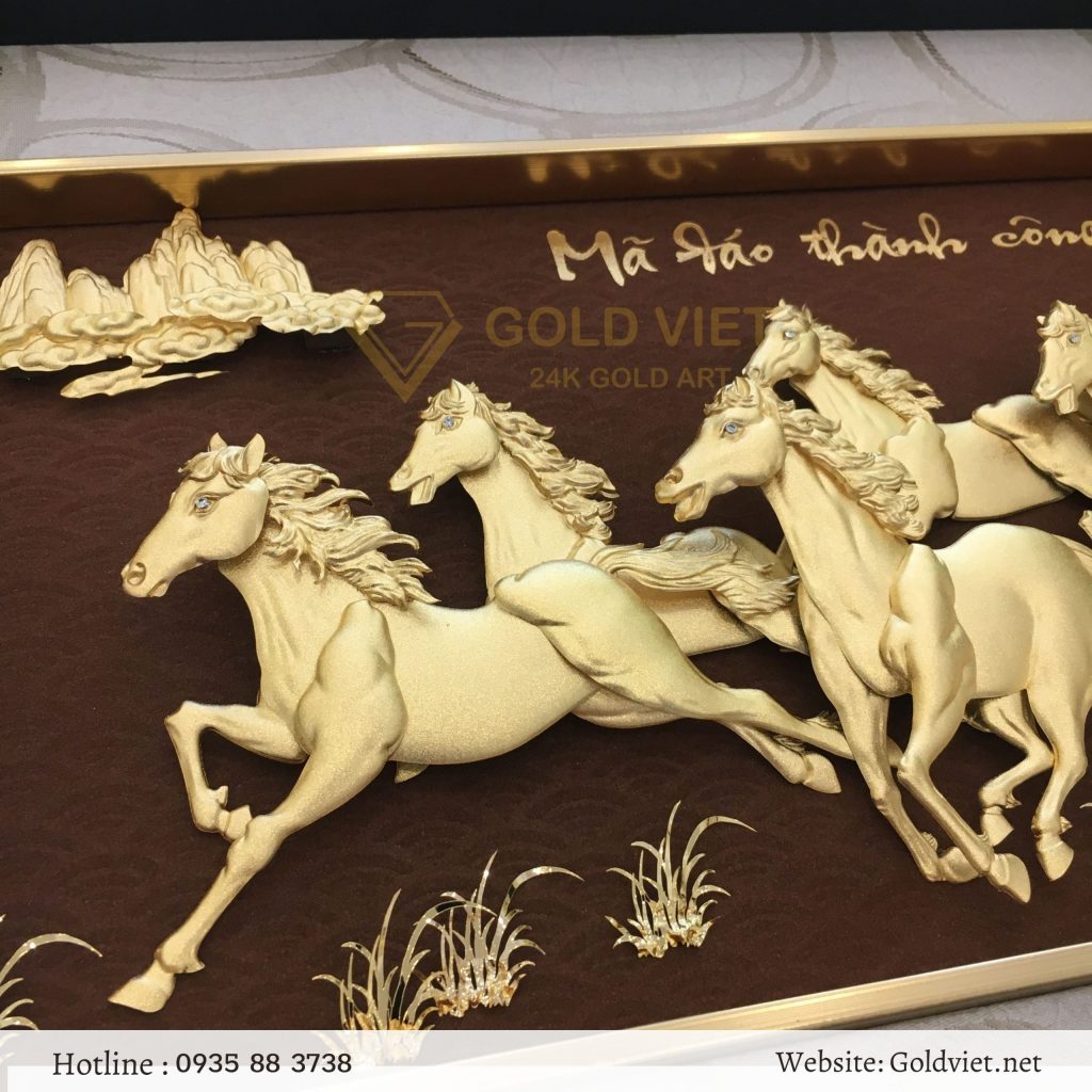 Tranh bát mã truy phong